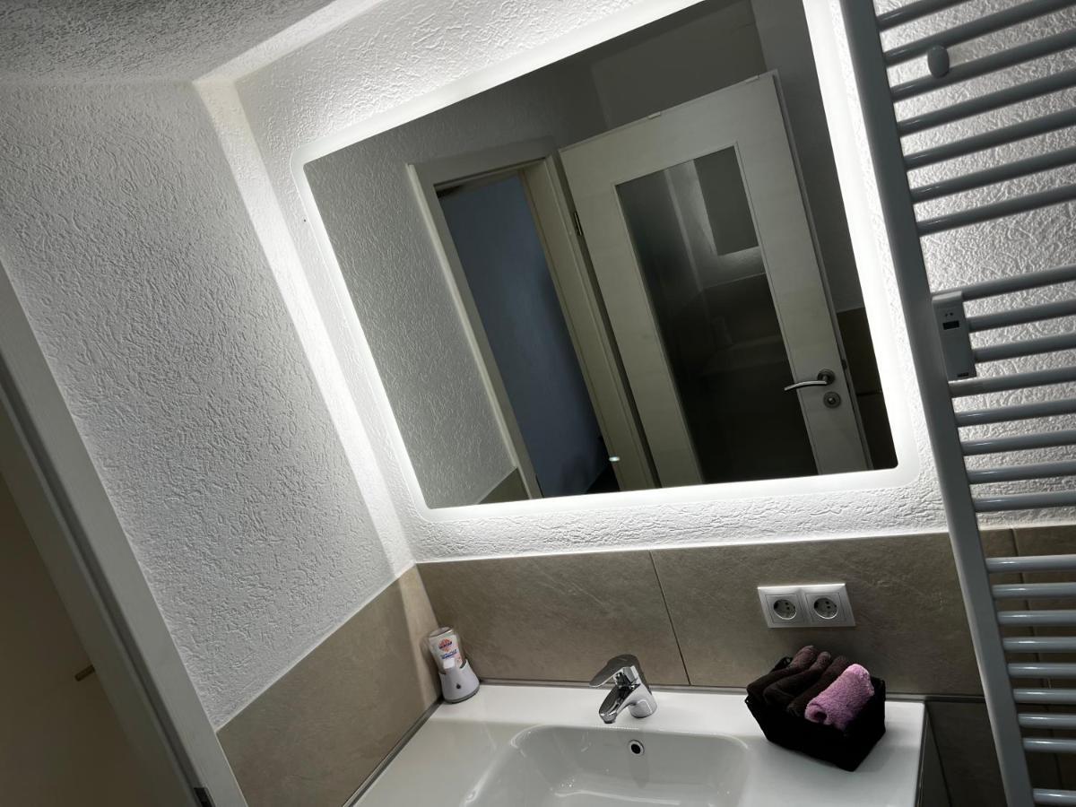 Moderne Wohnung Mit Bergblick Фрідріхсгафен Екстер'єр фото